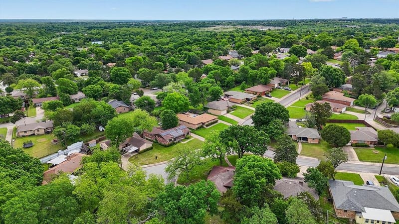 1245 Whispering Court, Dallas TX 75241 - Photo 38