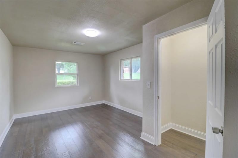 1245 Whispering Court, Dallas TX 75241 - Photo 18