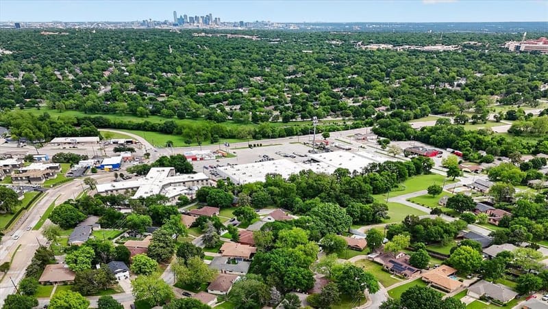 1245 Whispering Court, Dallas TX 75241 - Photo 31