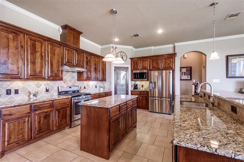 902 Saint Matthew Circle, Royse City TX 75189 - Photo 6