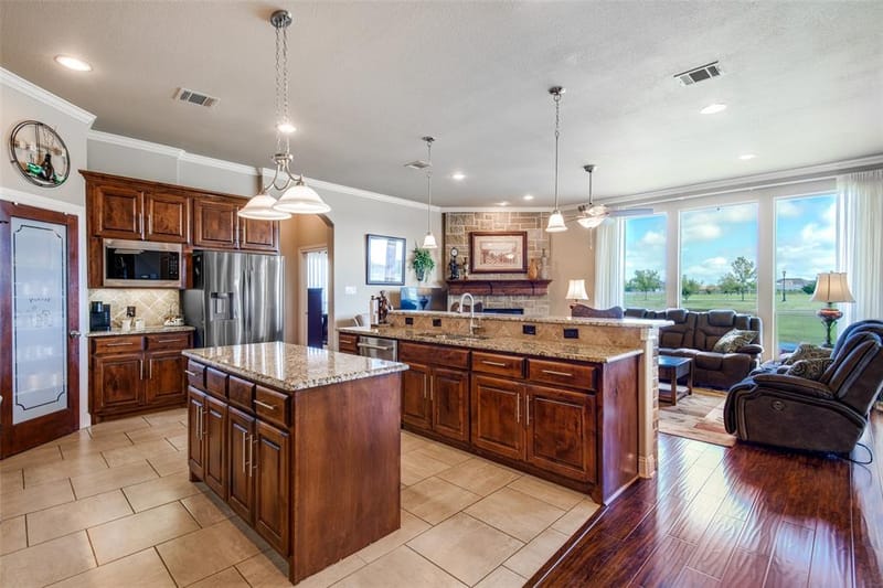 902 Saint Matthew Circle, Royse City TX 75189 - Photo 7