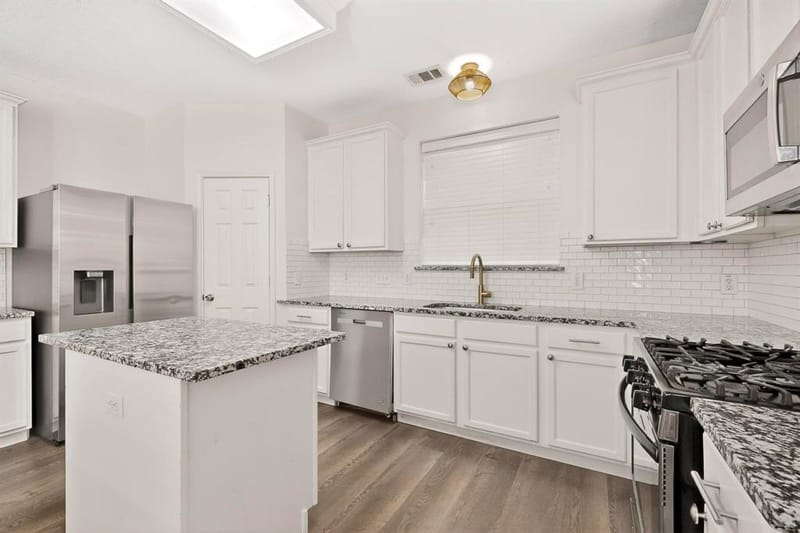 12047 Del Rio, Frisco TX 75035 - Photo 8
