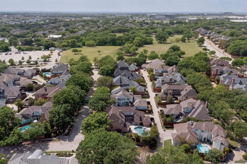 5709 Danmire Court, Plano TX 75093 - Photo 36