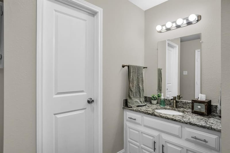 5902 Fawn Valley Lane, Rowlett TX 75089 - Photo 23