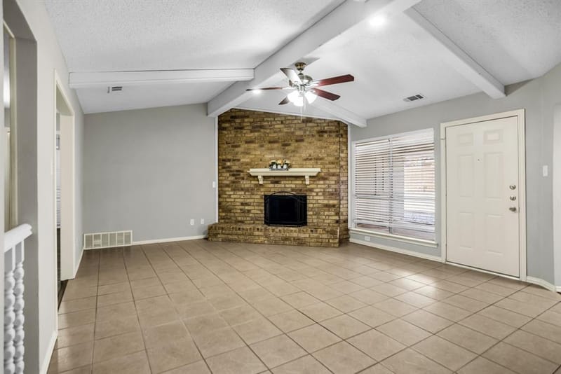 5902 Fawn Valley Lane, Rowlett TX 75089 - Photo 6