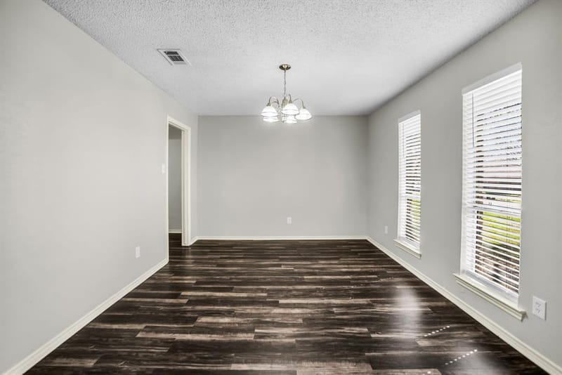 5902 Fawn Valley Lane, Rowlett TX 75089 - Photo 3