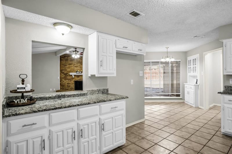 5902 Fawn Valley Lane, Rowlett TX 75089 - Photo 11