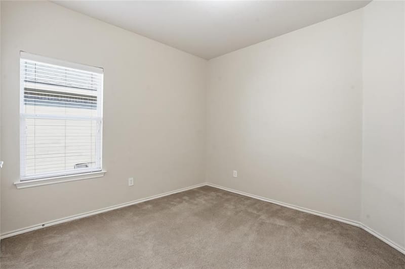 6361 Redeagle Creek Drive, Fort Worth TX 76179 - Photo 14