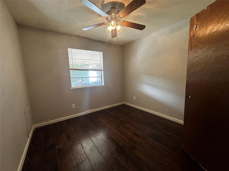 4111 Mehalia Drive, Dallas TX 75241 - Photo 8