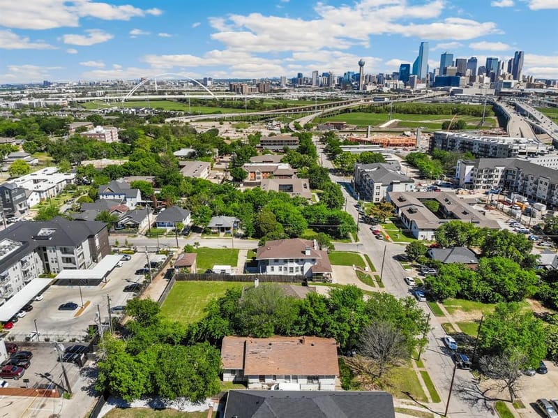 613 N Ewing Avenue, Dallas TX 75203 - Photo 9