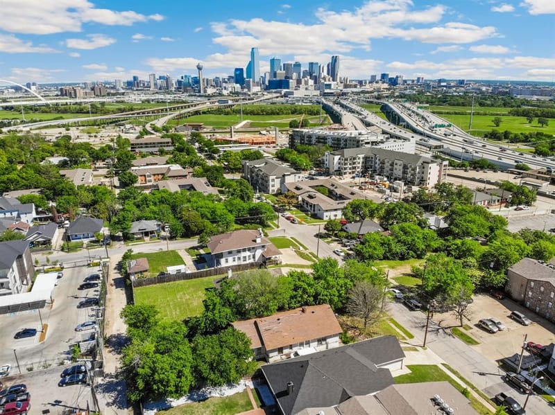 613 N Ewing Avenue, Dallas TX 75203 - Photo 10