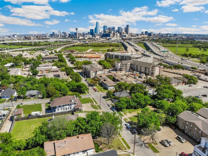 613 N Ewing Avenue, Dallas TX 75203 - Photo 11