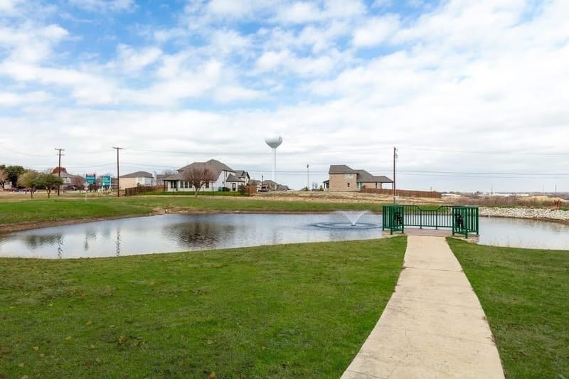 339 Texas Trail, Justin TX 76247 - Photo 30