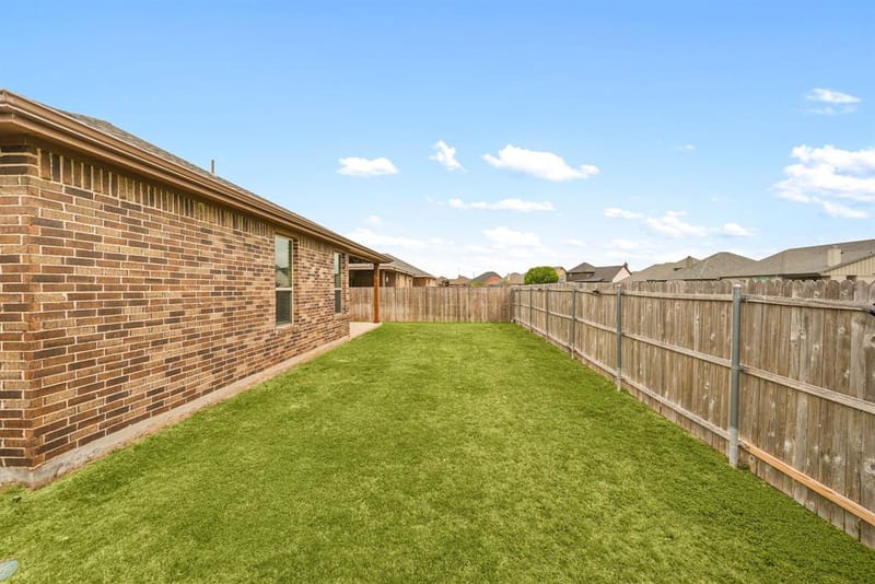 1720 Cross Creek Lane, Cleburne TX 76033 - Photo 30