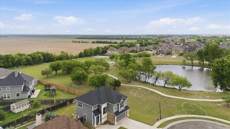 10701 Kestrel Court, Waco TX 76708 - Photo 27