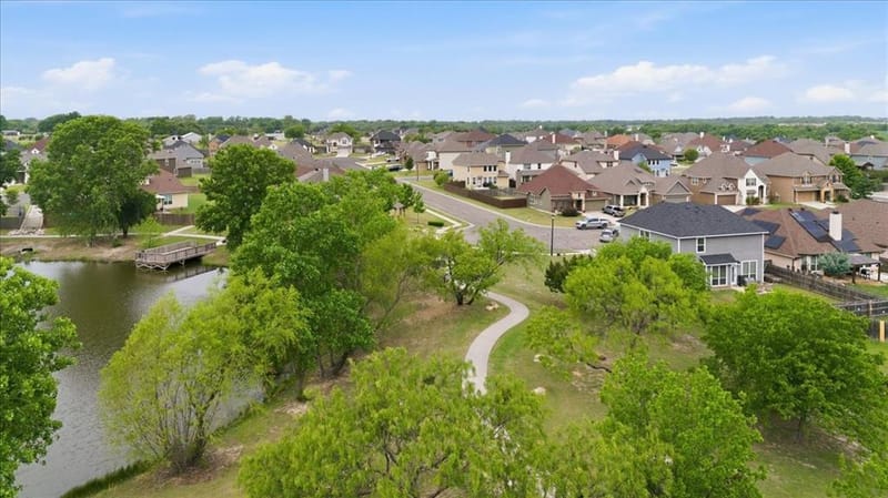 10701 Kestrel Court, Waco TX 76708 - Photo 32
