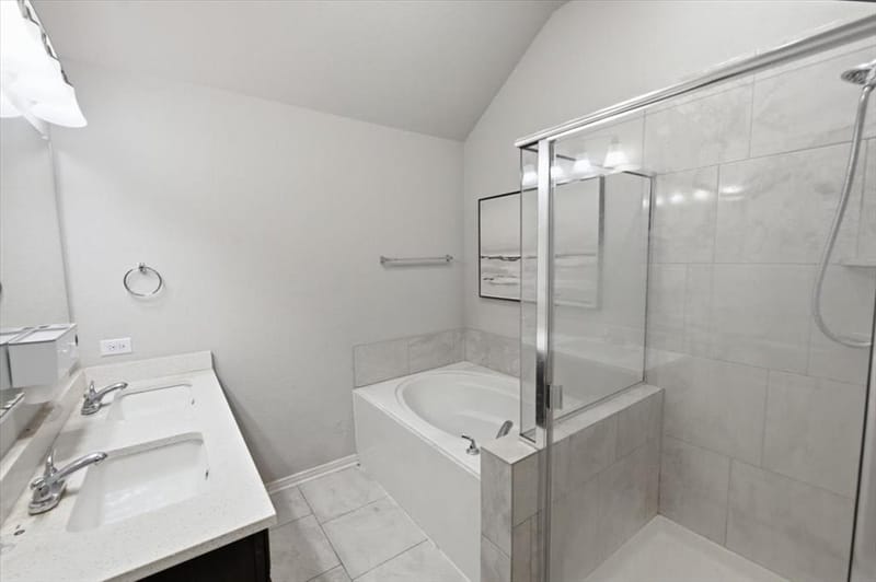 10701 Kestrel Court, Waco TX 76708 - Photo 9