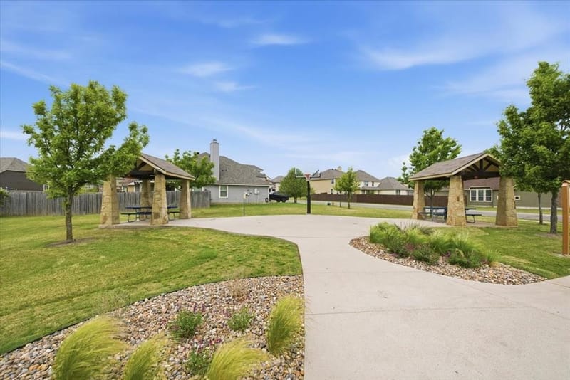 10701 Kestrel Court, Waco TX 76708 - Photo 37