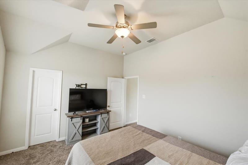 10701 Kestrel Court, Waco TX 76708 - Photo 15