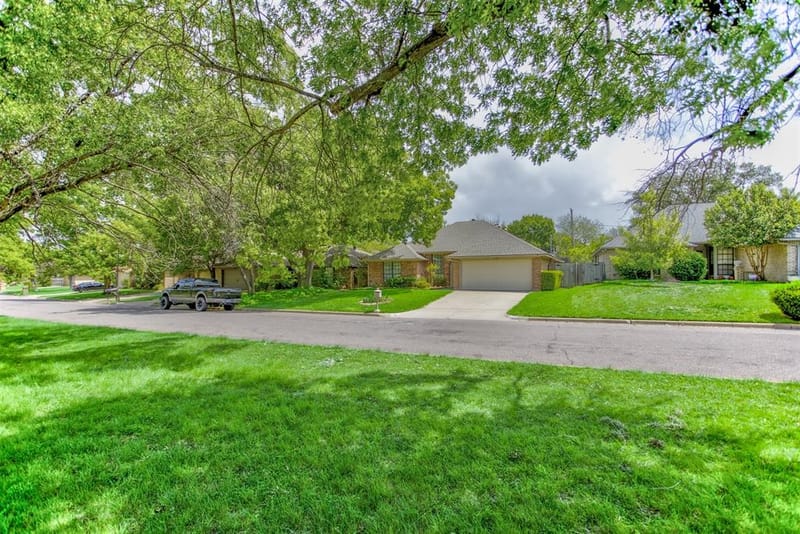 6921 Weatherwood Road, Fort Worth TX 76133 - Photo 34