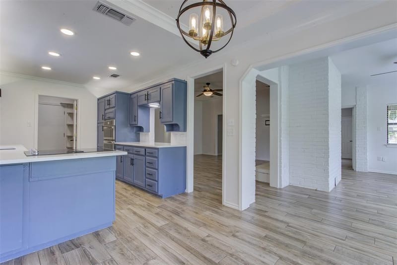 6921 Weatherwood Road, Fort Worth TX 76133 - Photo 15