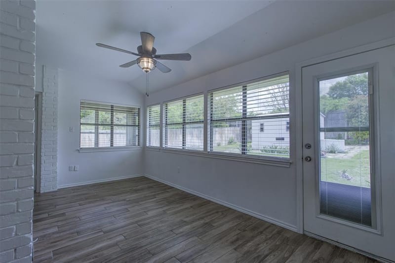 6921 Weatherwood Road, Fort Worth TX 76133 - Photo 19