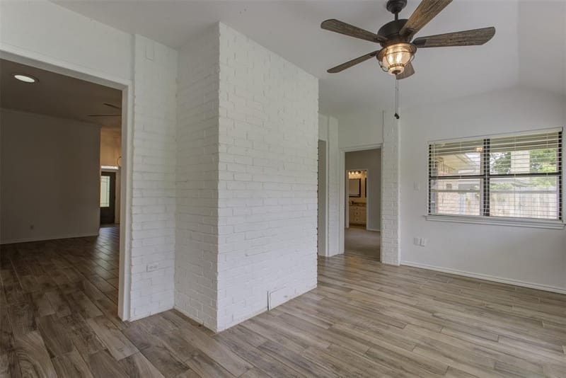 6921 Weatherwood Road, Fort Worth TX 76133 - Photo 21