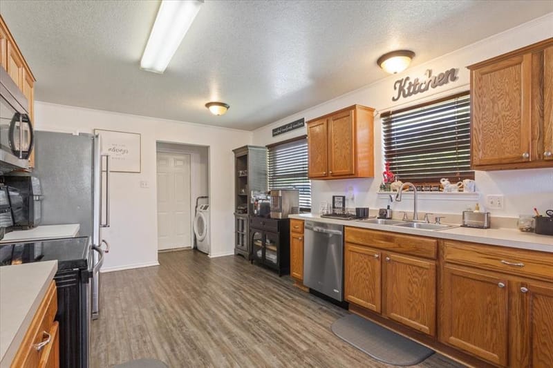 10817 Lilry Road, Waco TX 76708 - Photo 14