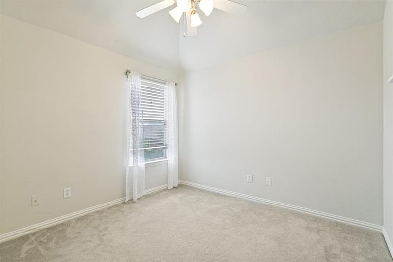 1121 Victory Bells Drive, Fort Worth TX 76052 - Photo 29