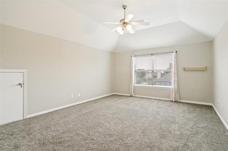 1121 Victory Bells Drive, Fort Worth TX 76052 - Photo 25