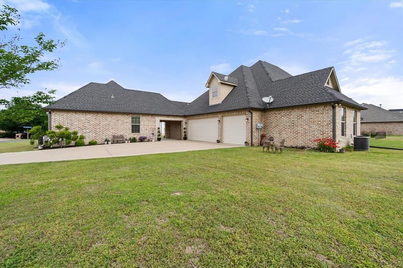 107 Fairway Parks Drive, Corsicana TX 75110 - Photo 39