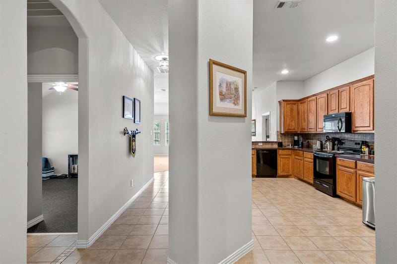 201 Rawhide Street, Waxahachie TX 75165 - Photo 8