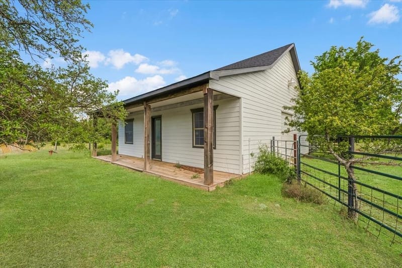 1145 Veal Station Road, Weatherford TX 76085 - Photo 7