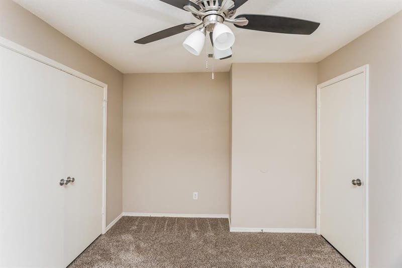 346 Mesquite Hill Drive, Arlington TX 76002 - Photo 12