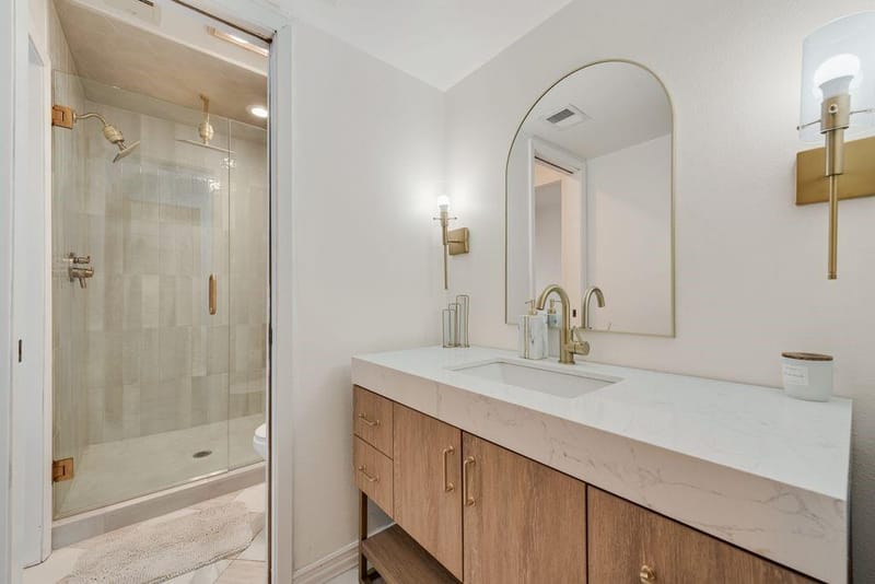 6396 Abrams Court, Dallas TX 75231 - Photo 12