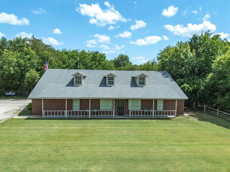 205 PR 2194, Decatur TX 76234 - Photo 2