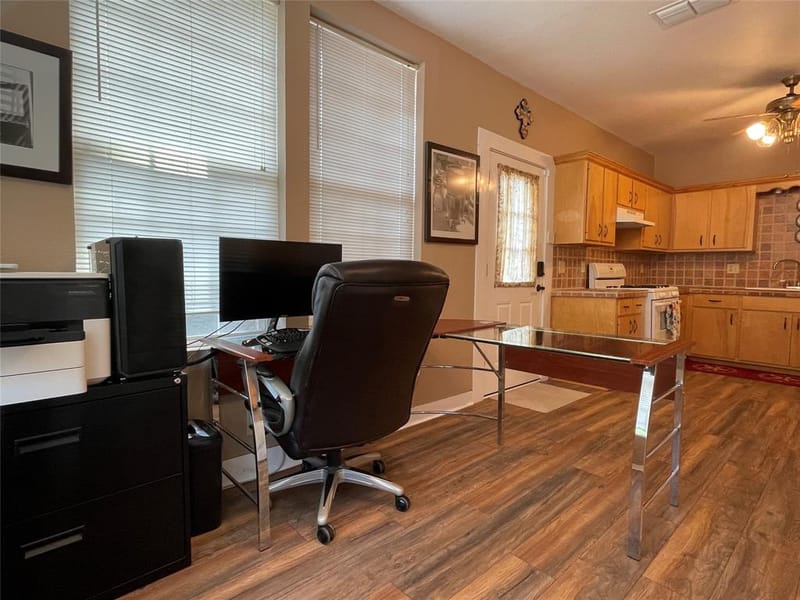 5101 Birchman Avenue, Fort Worth TX 76107 - Photo 9