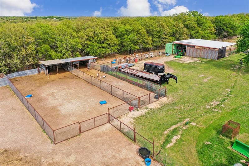 1406 N Johnson Loop, Montague TX 76251 - Photo 6