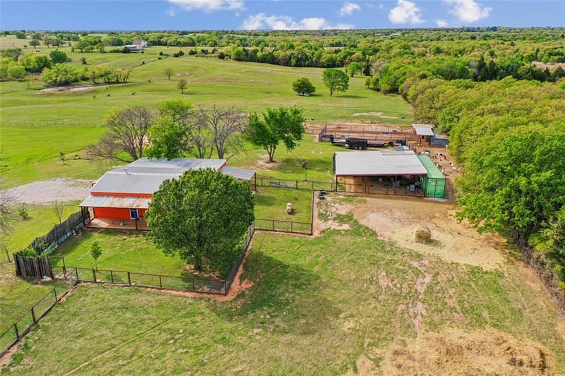 1406 N Johnson Loop, Montague TX 76251 - Photo 29