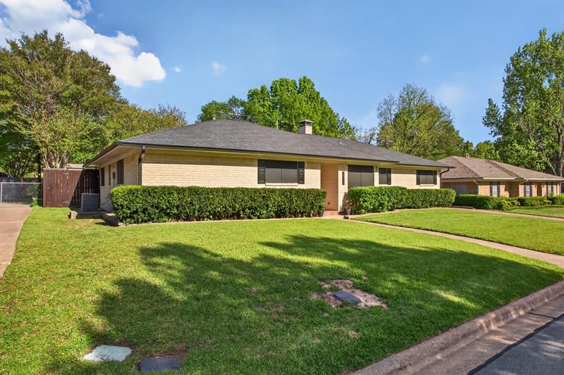 1907 Wes Hardin Circle, Bonham TX 75418 - Photo 3