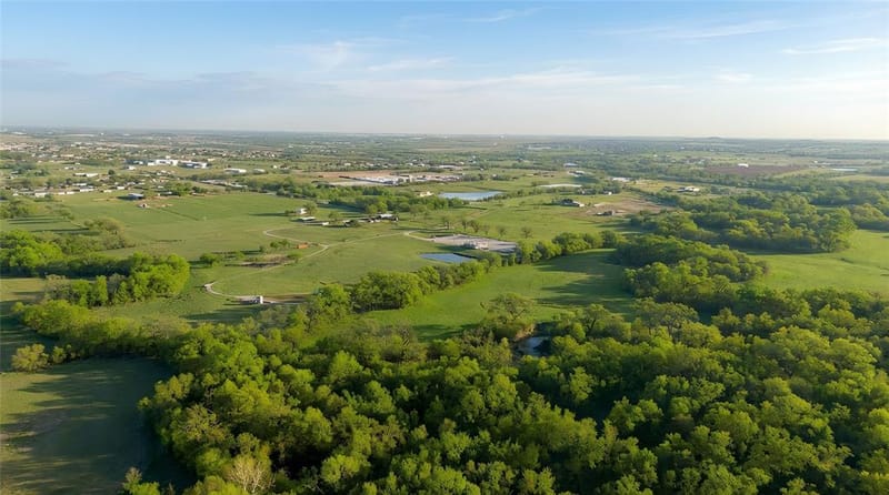 6634 Tim Donald Road, Justin TX 76247 - Photo 5
