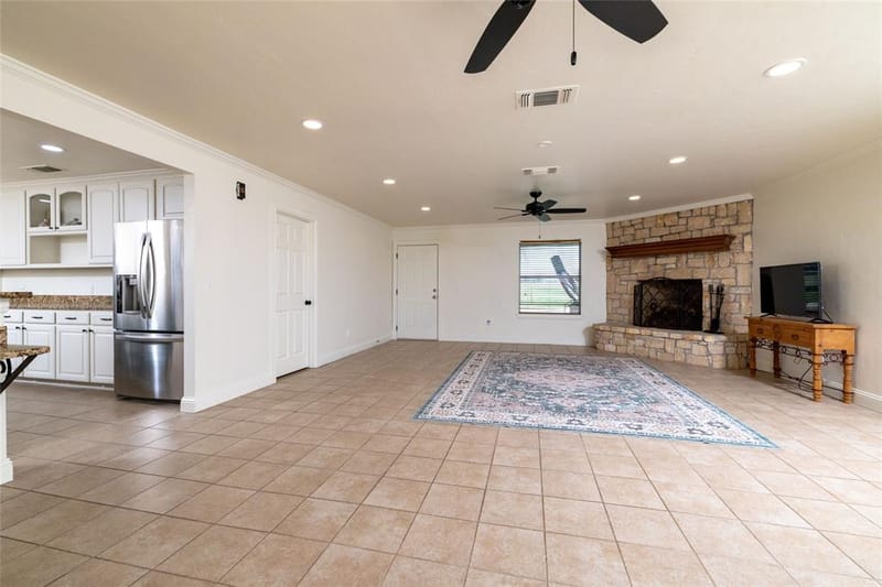 6634 Tim Donald Road, Justin TX 76247 - Photo 20