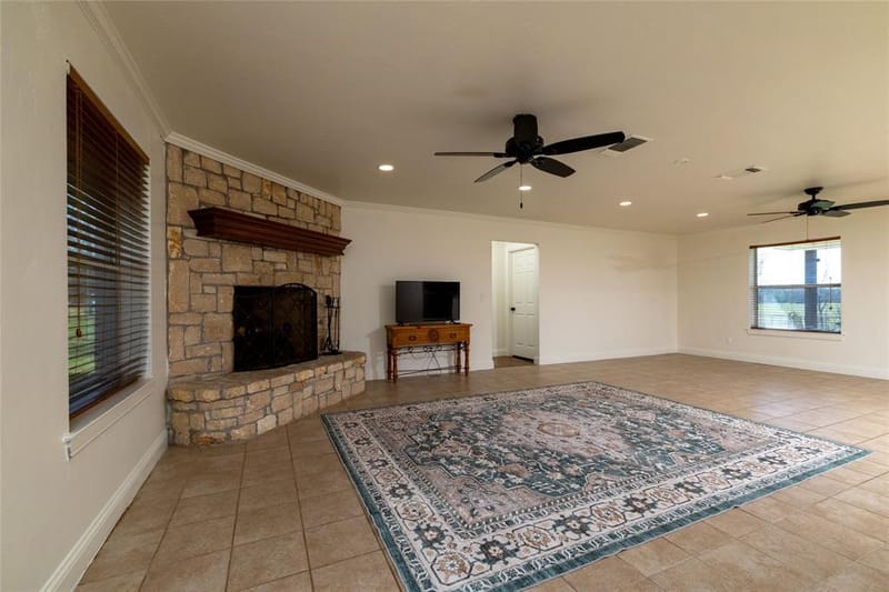 6634 Tim Donald Road, Justin TX 76247 - Photo 24
