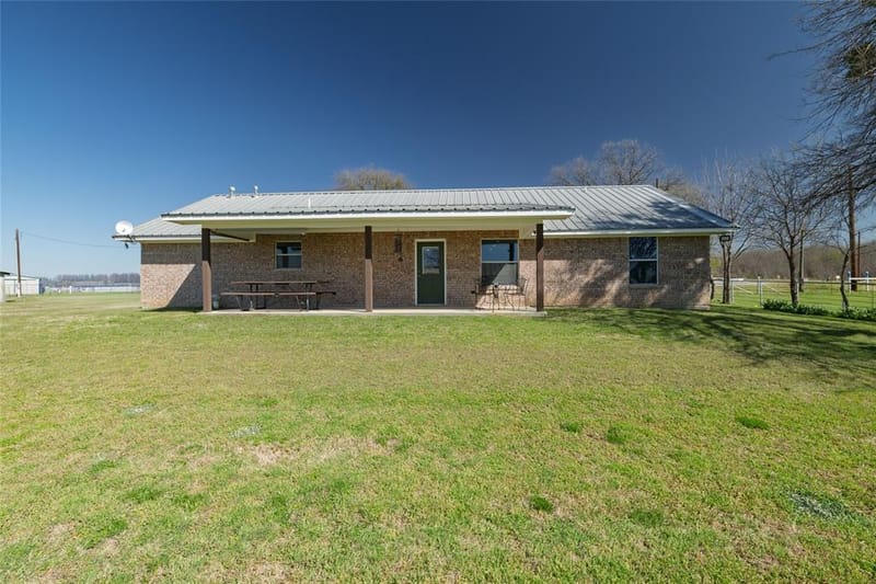 6634 Tim Donald Road, Justin TX 76247 - Photo 14