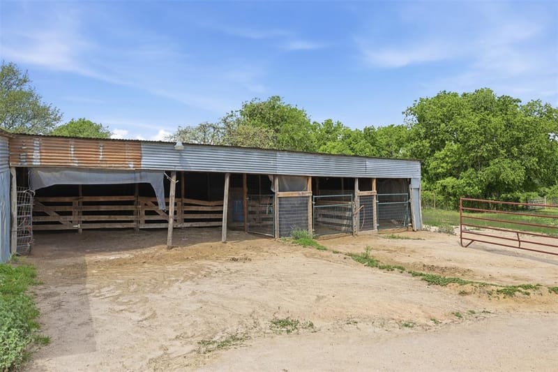591 Mcfarland Lane, Weatherford TX 76088 - Photo 26