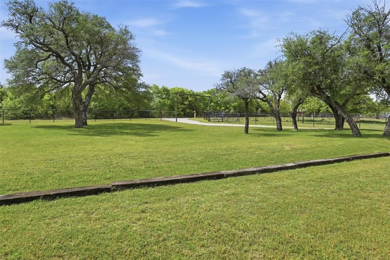 591 Mcfarland Lane, Weatherford TX 76088