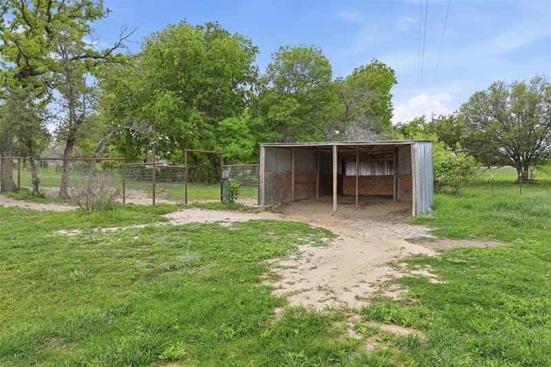 591 Mcfarland Lane, Weatherford TX 76088 - Photo 29