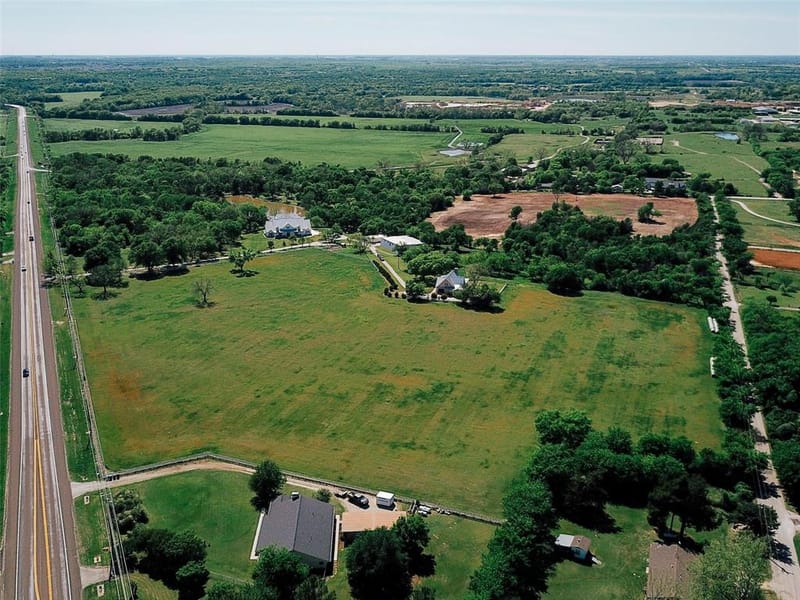 9325 Fm 428, Aubrey TX 76227 - Photo 33