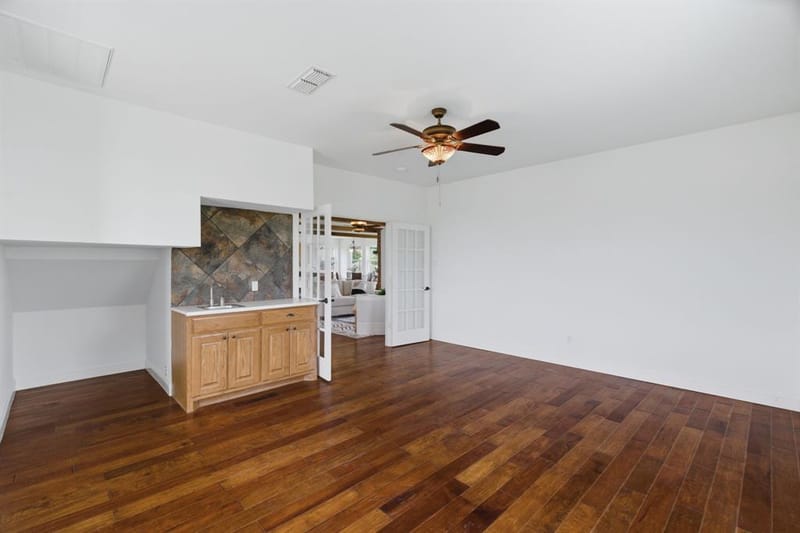 250 Newfield Lane, Springtown TX 76082 - Photo 31