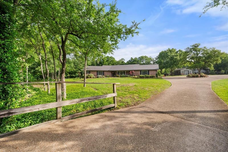 3725 County Road 0004, Corsicana TX 75110 - Photo 6